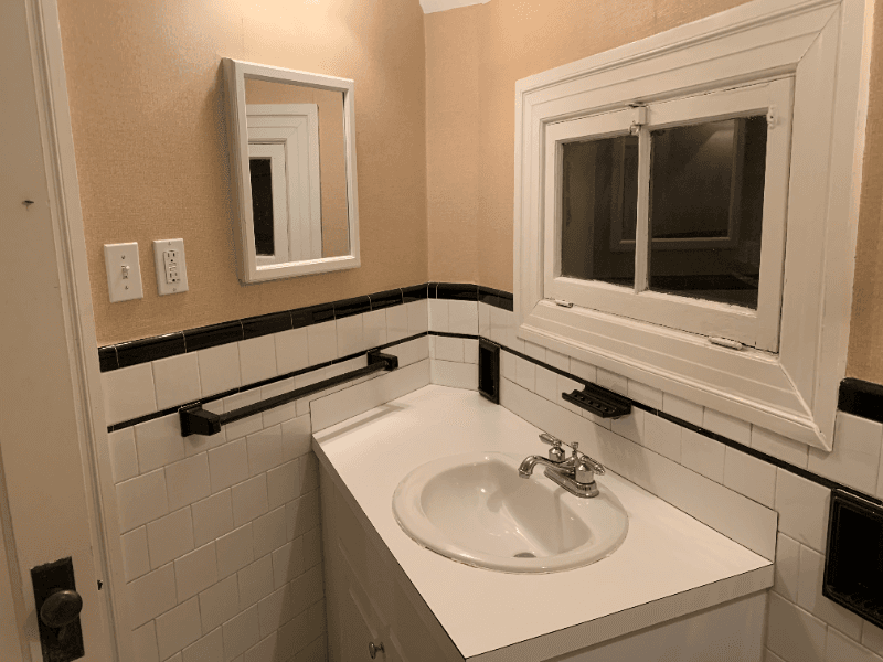 Providence Apartment: 252 Wayland Ave