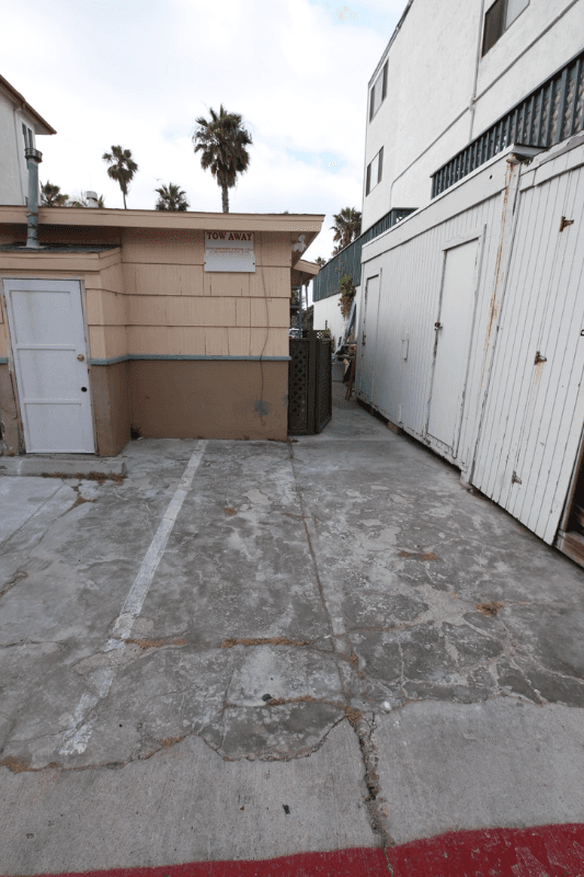 San Diego Apartment: 745 San Fernando Pl