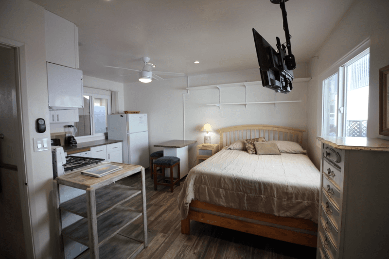 San Diego Apartment: 745 San Fernando Pl