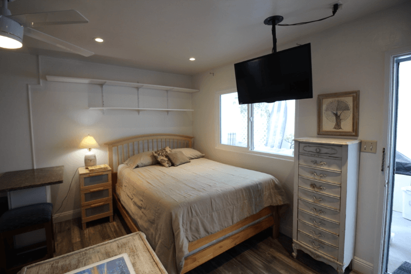 San Diego Apartment: 745 San Fernando Pl