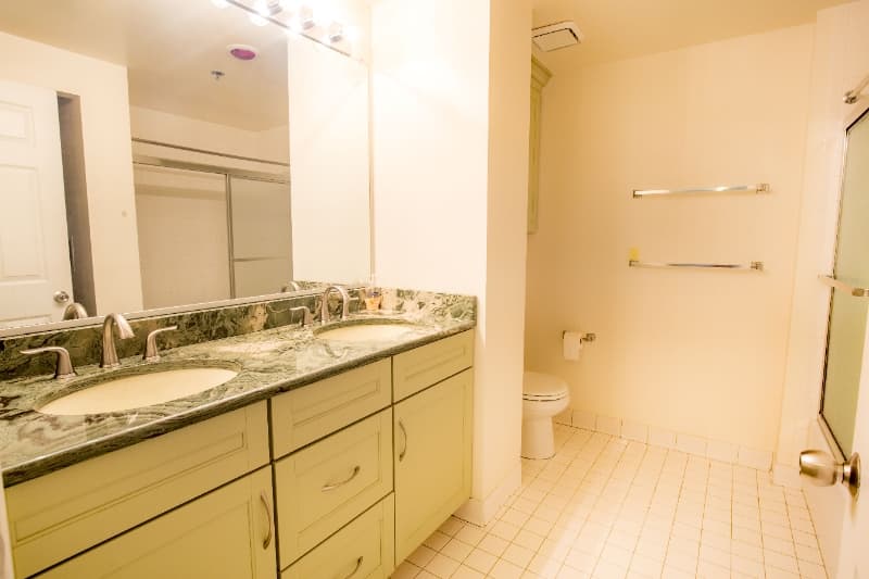 Fells Point Condo: 960 Fell St.