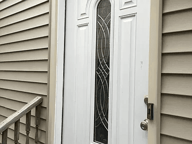Staten Island Apartment: 100 Furness Pl