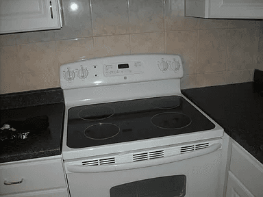 Staten Island Apartment: 100 Furness Pl