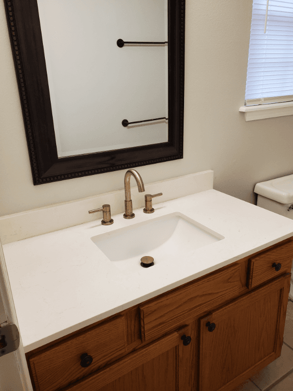 Fayetteville House: 5642 Fountain St