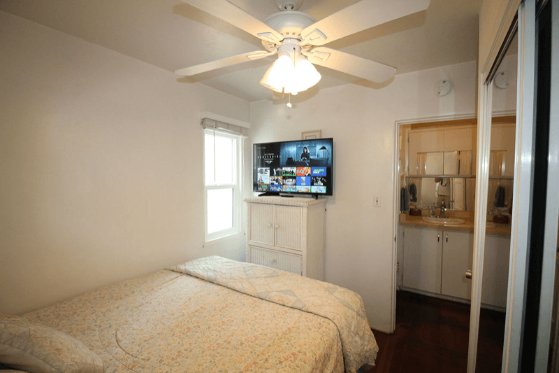 San Diego House: 711 Seagirt Ct