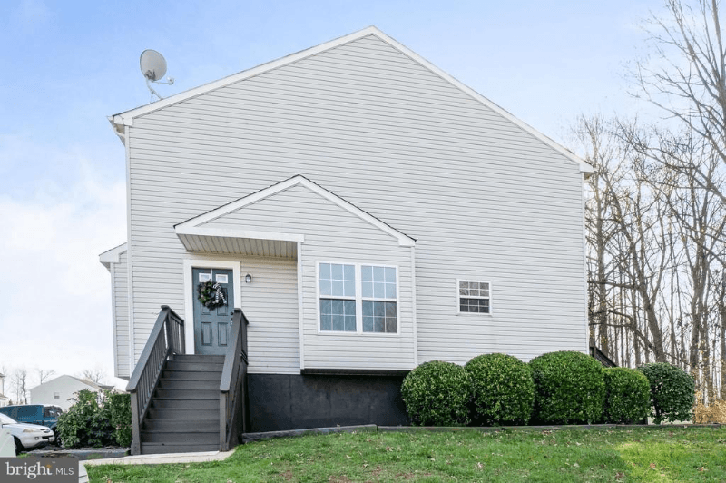 Elkton Townhome: 100 Mike Court