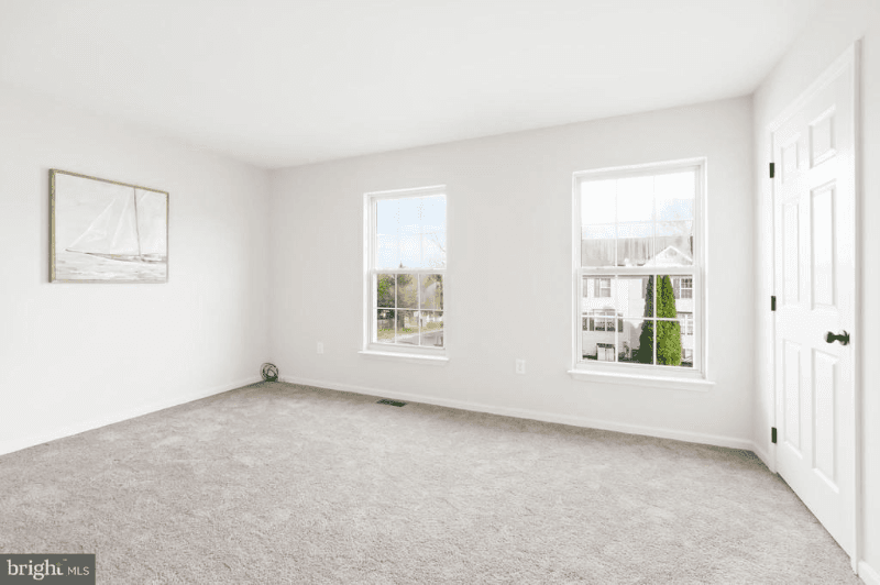 Elkton Townhome: 100 Mike Court