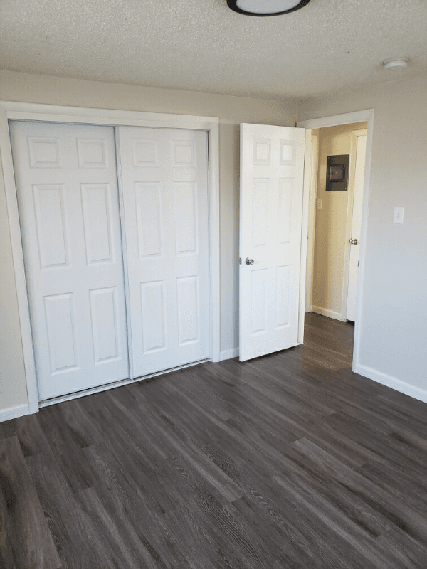 Longmont Apartment: 2 Ash Ct