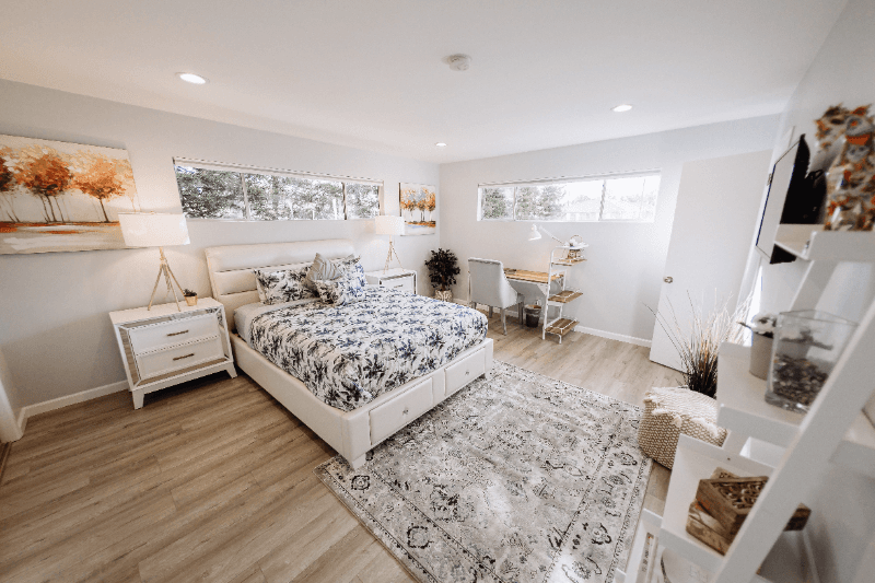 North Hollywood Townhome: 11153 Morrison St