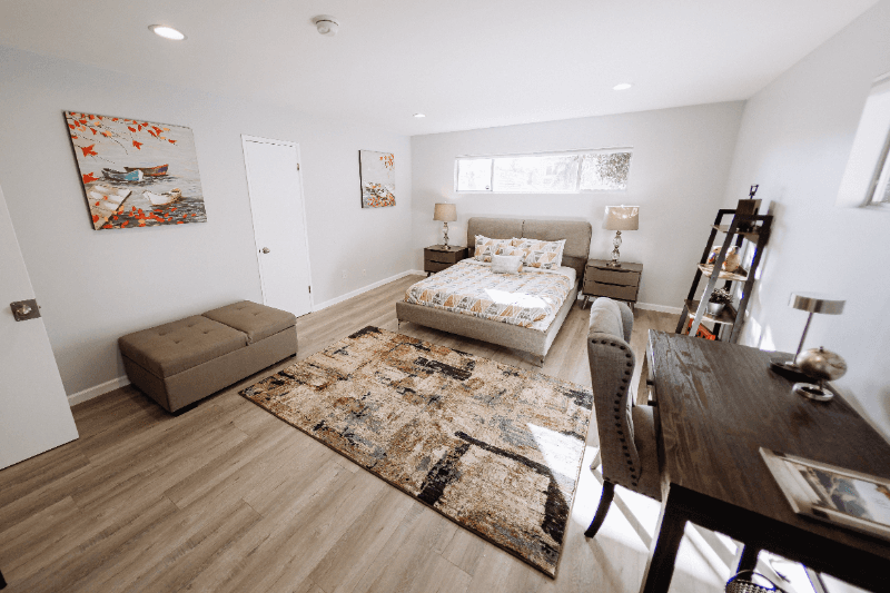 North Hollywood Townhome: 11153 Morrison St