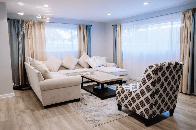North Hollywood Townhome: 11153 Morrison St