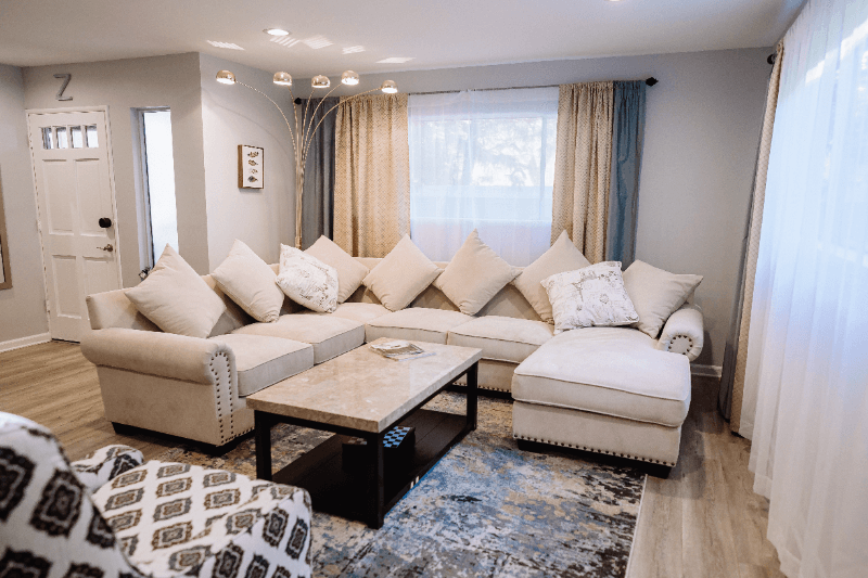 North Hollywood Townhome: 11153 Morrison St