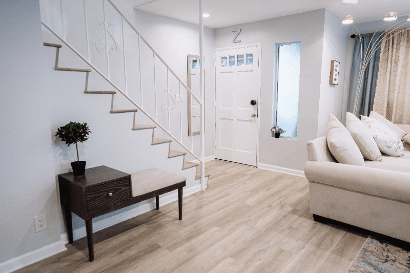 North Hollywood Townhome: 11153 Morrison St