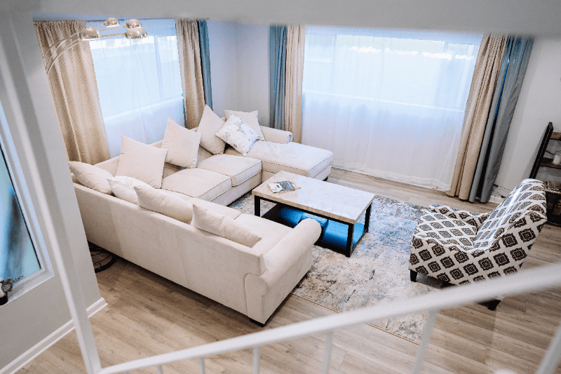 North Hollywood Townhome: 11153 Morrison St