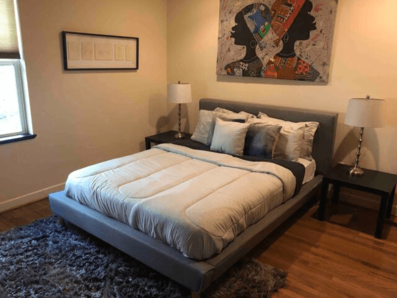 Fayetteville House: 533 west center street