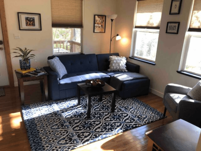Fayetteville House: 533 west center street