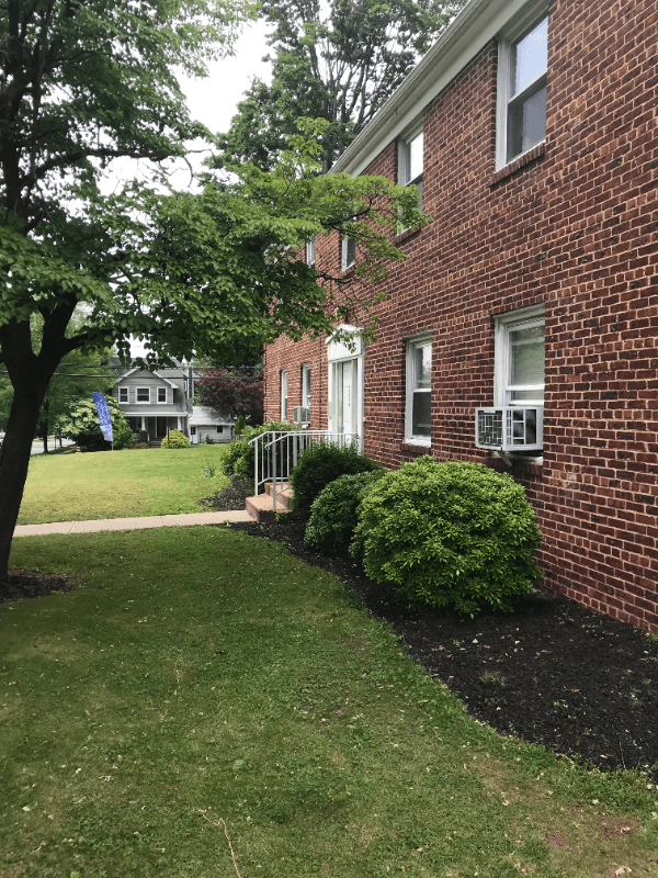 Highland Park Apartment: 316 Magnolia Street