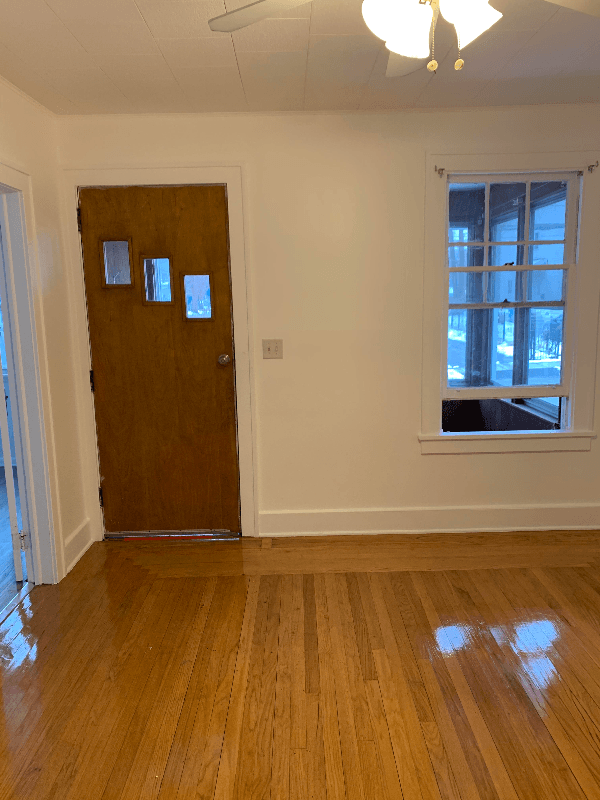 Albany House: 30 Austain Ave