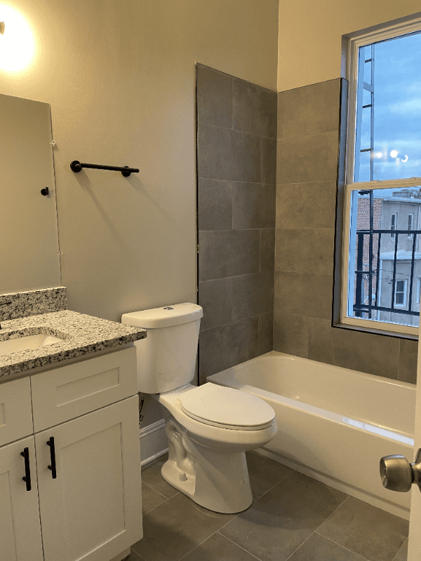 Baltimore Apartment: 1815 Park Ave