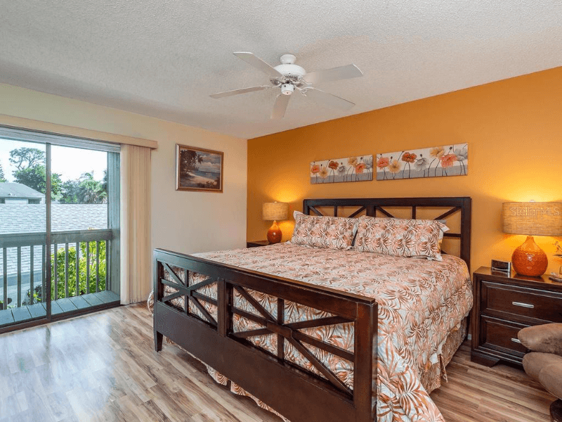 Osprey Condo: 236 Woodland Drive