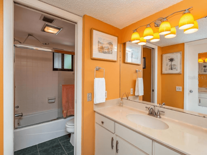 Osprey Condo: 236 Woodland Drive