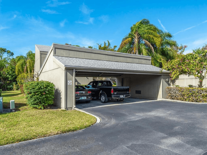 Osprey Condo: 236 Woodland Drive