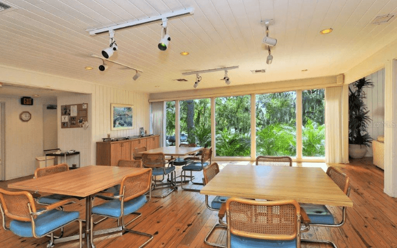 Osprey Condo: 236 Woodland Drive
