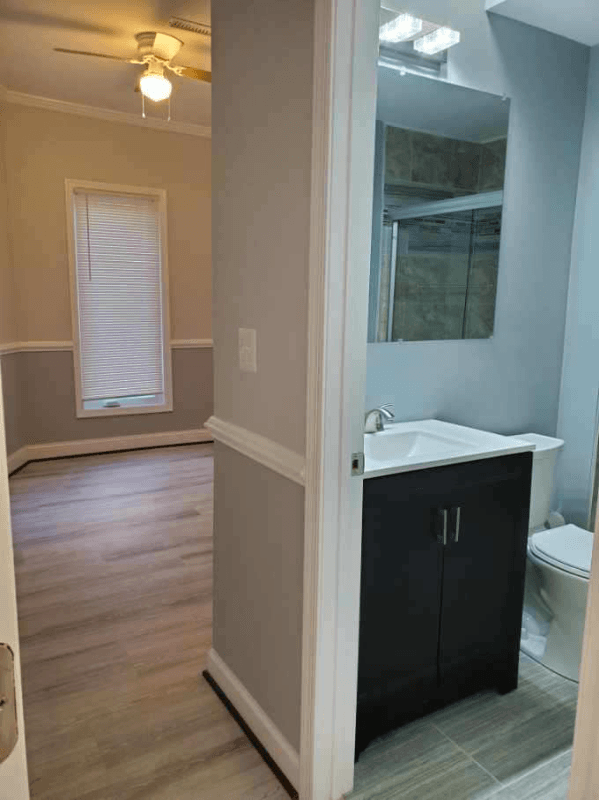 Halethorpe House: 3247 Magnolia Ave