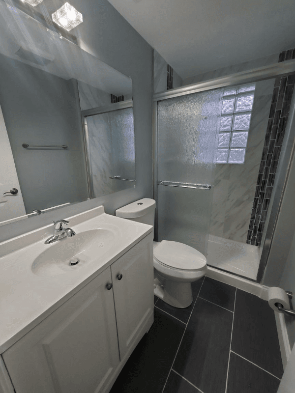 Halethorpe House: 3247 Magnolia Ave