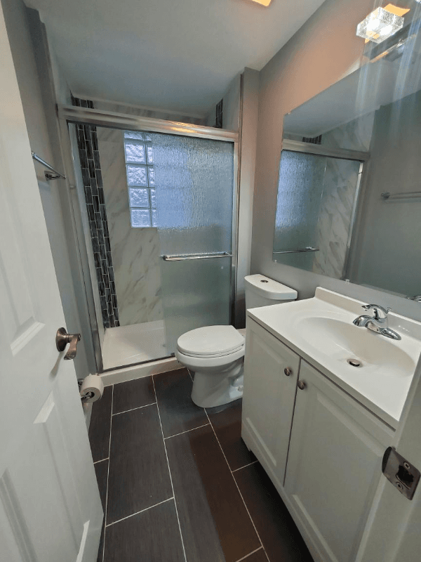 Halethorpe House: 3247 Magnolia Ave