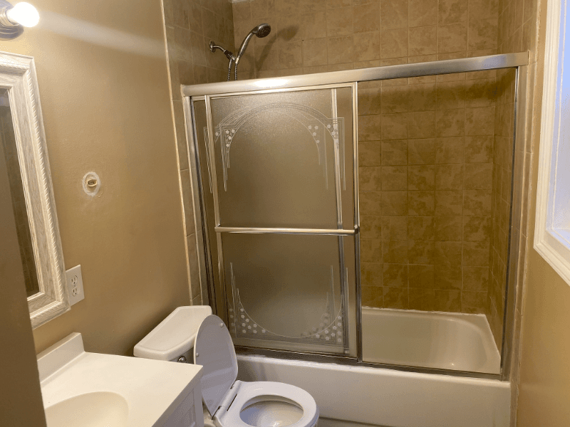 Raleigh House: 4216 Dunn Dr