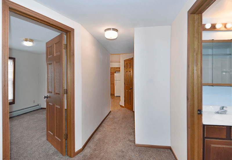 Faribault Apartment: 9 1st St SW