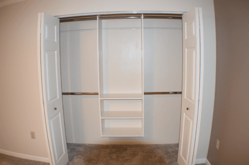Pittsburgh Townhome: 144 Villa Drive