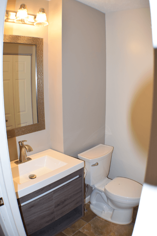 Pittsburgh Townhome: 144 Villa Drive