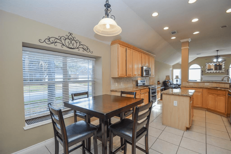Katy House: 4914 Surrey Park Cir