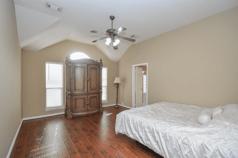 Katy House: 4914 Surrey Park Cir