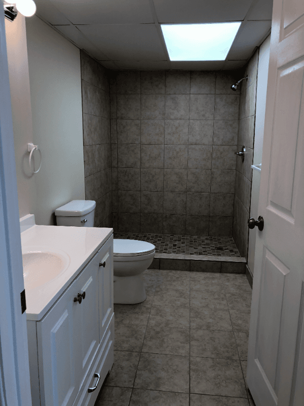 Yale Apartment: 420 North St