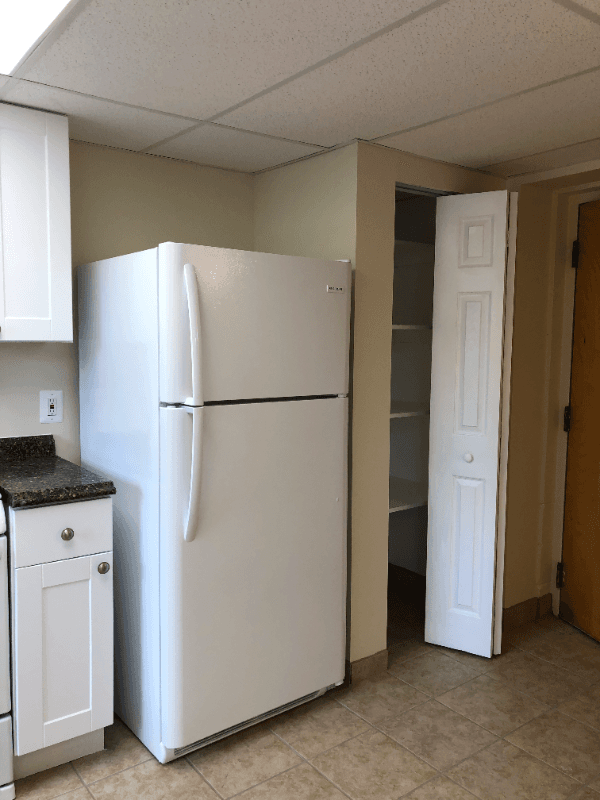 Yale Apartment: 420 North St