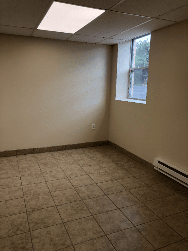 Yale Apartment: 420 North St