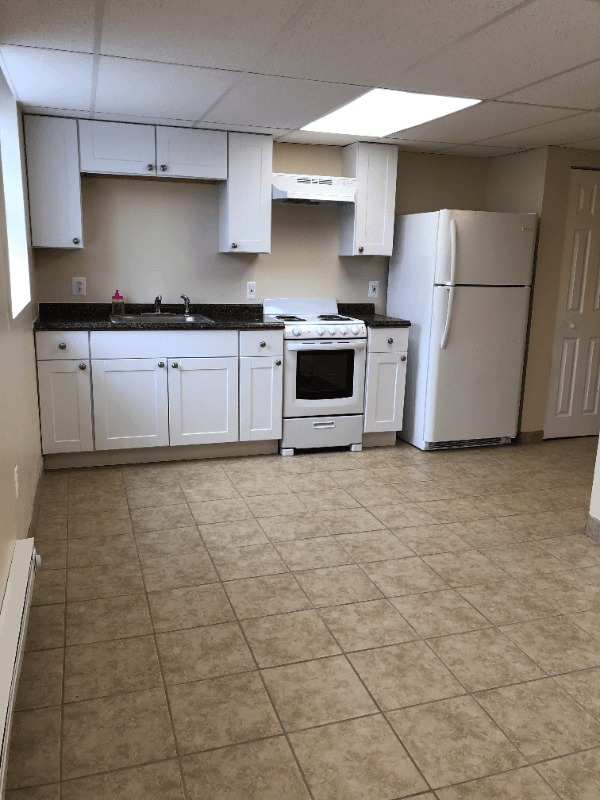 Yale Apartment: 420 North St