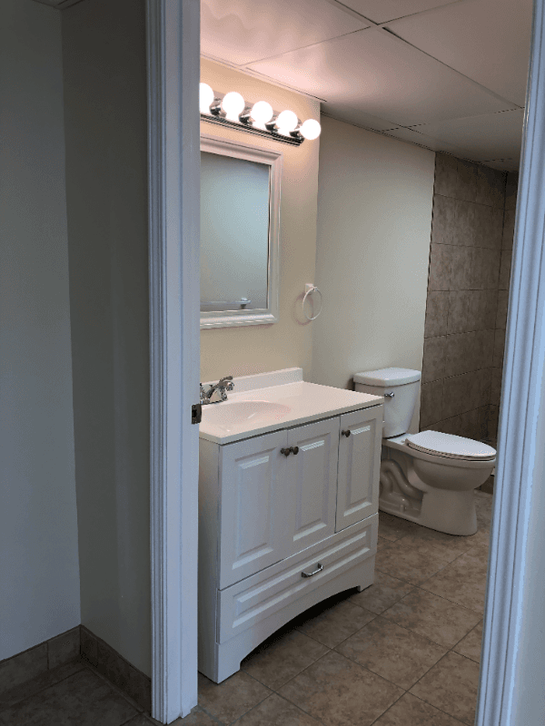 Yale Apartment: 420 North St