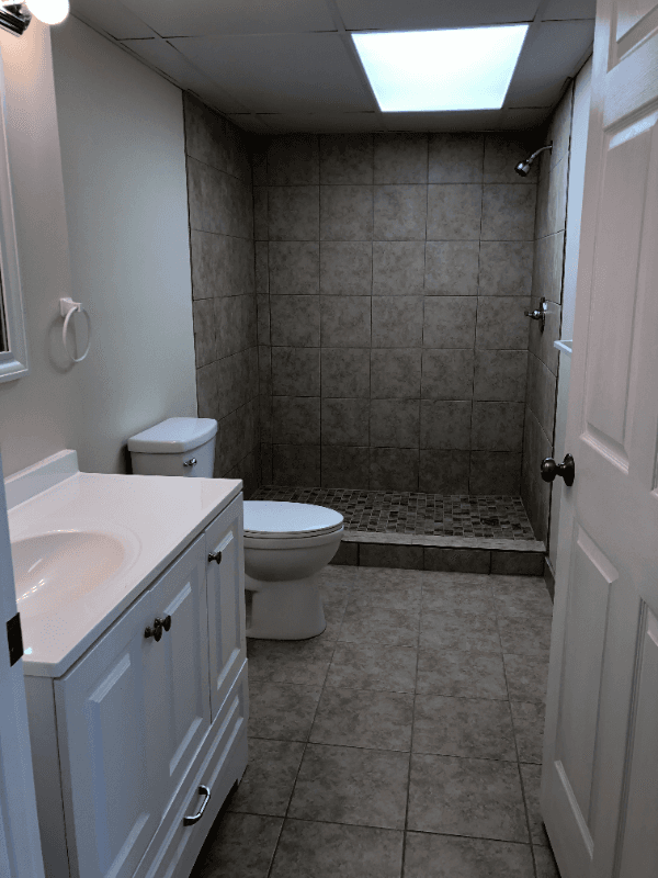 Yale Apartment: 420 North St