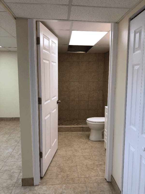 Yale Apartment: 420 North St