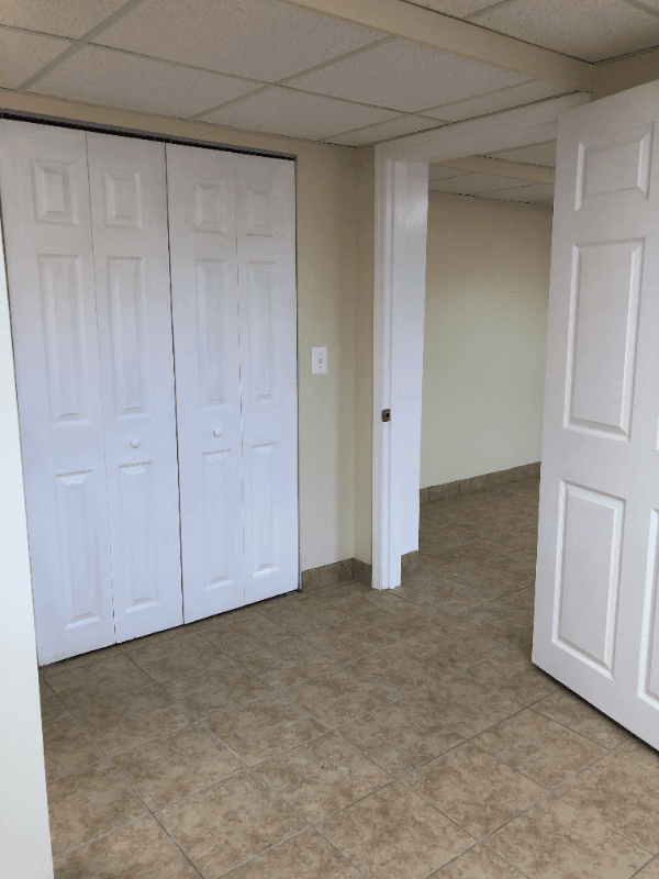 Yale Apartment: 420 North St