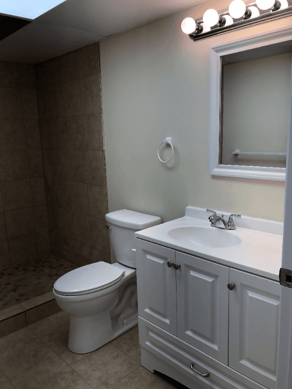 Yale Apartment: 420 North St