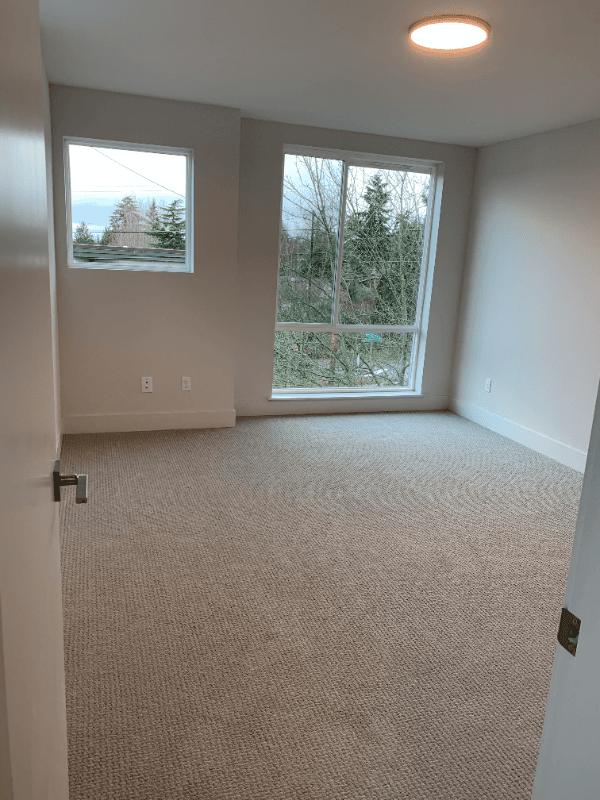 Seattle Townhome: 10162 Holman Rd NW