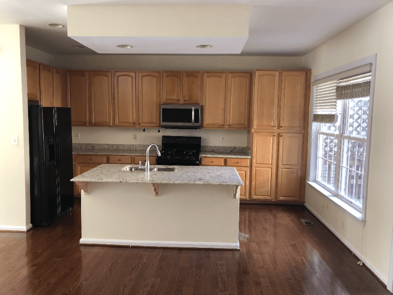 STERLING Townhome: 20924 Sandian Terrace