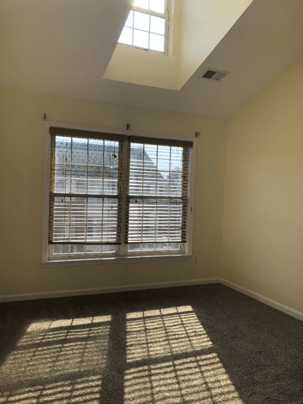 STERLING Townhome: 20924 Sandian Terrace