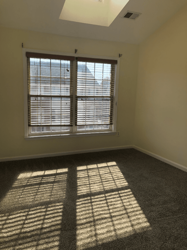STERLING Townhome: 20924 Sandian Terrace
