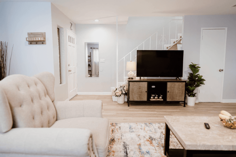 NORTH HOLLYWOOD Townhome: 11153 ½ MORRISON ST